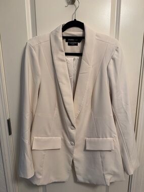 Studio Cream Shawl Collar Two-Button Blazer